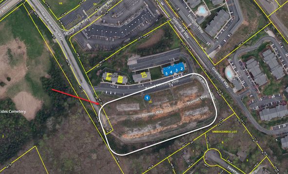 THE COMMONS AT HARDIN VALLEY: 2202 Award Winning Way, Knoxville, TN 37932